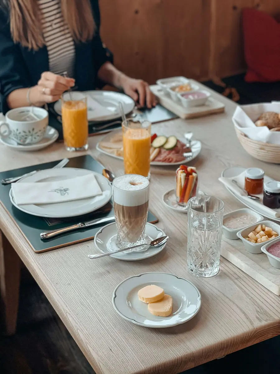 Winterstellgut Fruehstueck Salzburger Land Tauroa